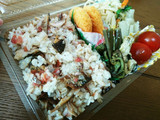 混ぜるだけ♪イワシと梅のごはん