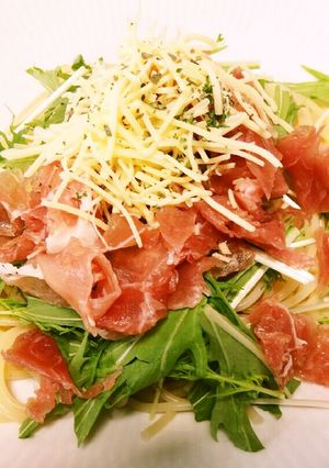 亜麻仁油と生ハムのサラダ風冷製パスタ♡-レシピのメイン写真