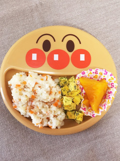 【離乳食後期〜完了】しらすチャーハン-レシピのメイン写真