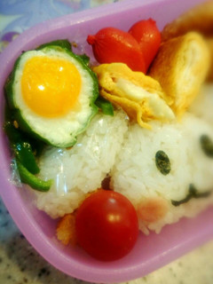 お弁当おかず ピーマンの可愛い目玉焼き-レシピのメイン写真