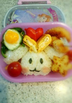 簡単キャラ弁シナモンロール弁当-レシピのメイン写真