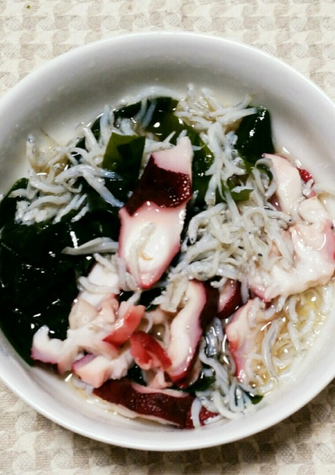 タコとジャコとワカメの酢の物-レシピのメイン写真