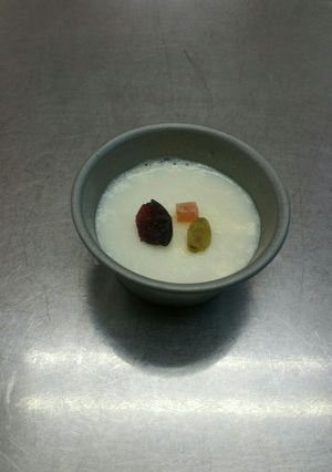 簡単！クリームチーズと牛乳でプリン-レシピのメイン写真