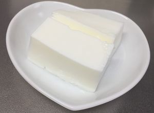 ゼラチンと寒天の黄金比！牛乳寒天-レシピのメイン写真
