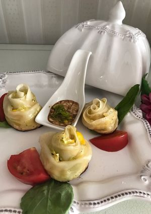 薔薇のサラダ餃子～（パーティーにも）-レシピのメイン写真