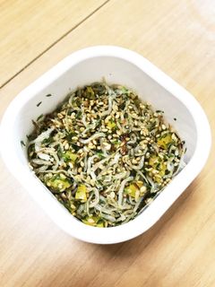しらすと胡麻のふりかけ.離乳食後期から-レシピのメイン写真