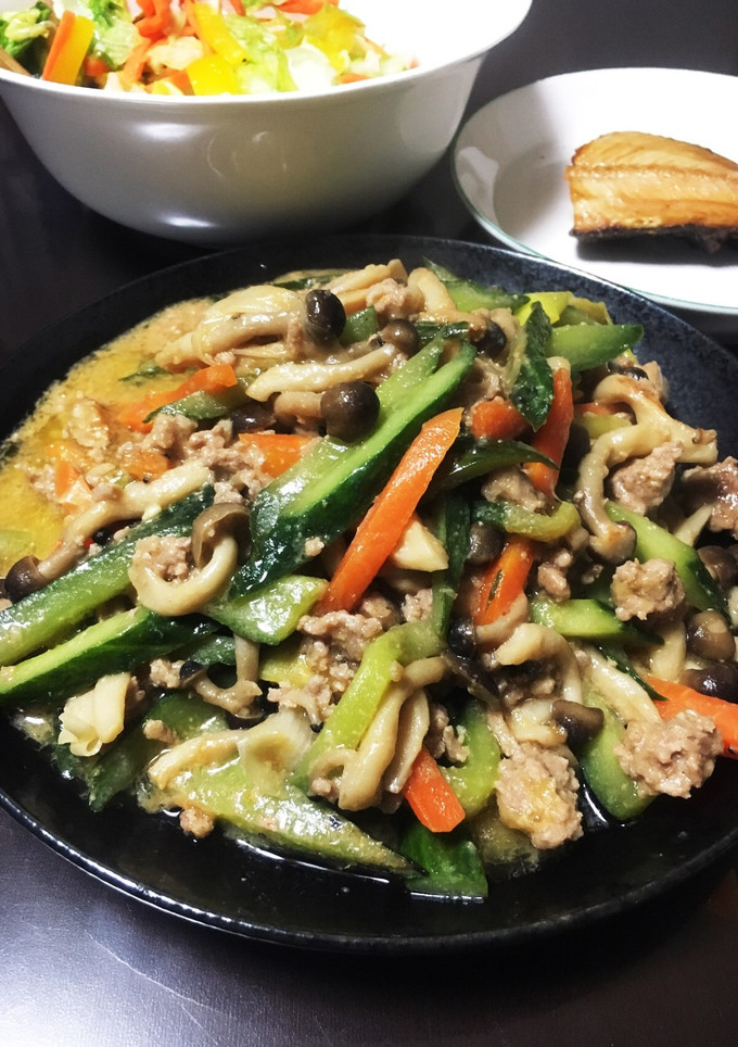 簡単！ひき肉ときゅうりの味噌炒め-レシピのメイン写真