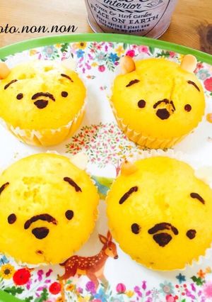くまのプーさんの蜂蜜inかぼちゃ蒸しパン-レシピのメイン写真
