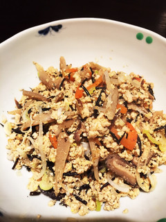 くずし豆腐とひじきの炒り煮-レシピのメイン写真