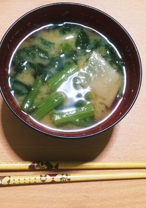 しゃきうま！アスパラ菜味噌汁-レシピのメイン写真