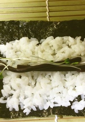 海苔巻き　ご飯粒が指につかない裏技-レシピのメイン写真