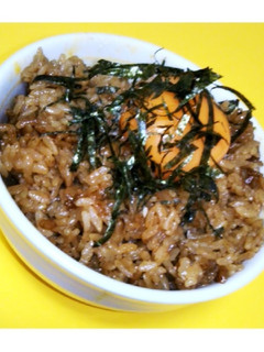 簡単炊き込みご飯で少し豪華な卵かけご飯♪-レシピのメイン写真