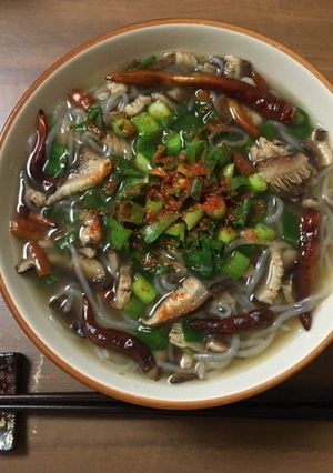 ダイエット！辛ラーメンのカップ風しらたき-レシピのメイン写真
