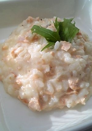 冷ご飯と鮭で簡単クリームリゾット-レシピのメイン写真