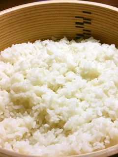 赤酢の酢飯＠すし酢分量早見表 by nekota1919 【クックパッド】 簡単