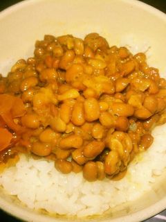 超簡単、30秒以内で出来るカレー納豆-レシピのメイン写真