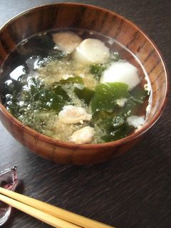 【弁当】手のひらで手間なし味噌玉!味噌汁-レシピのメイン写真