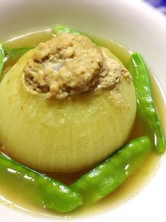 まるごと新玉ねぎの肉詰め煮♡-レシピのメイン写真