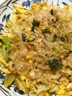 簡単!長ねぎと卵でシンプル焼うどん-レシピのメイン写真