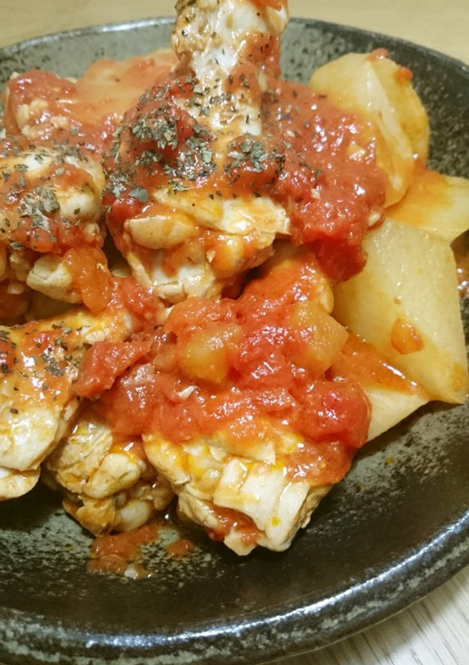 洋風煮物♡手羽元と大根の簡単トマト煮-レシピのメイン写真