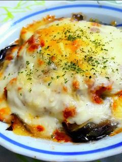 ジャガイモ・茄子のミートソースチーズ焼き-レシピのメイン写真