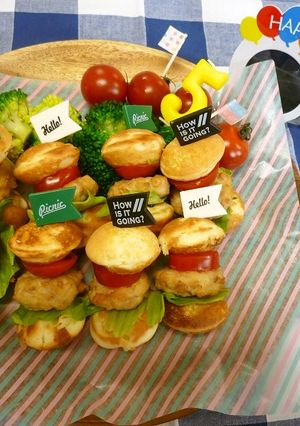 タコ焼き器で簡単ミニバーガー-レシピのメイン写真