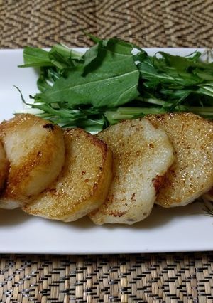 深夜食堂　長芋のソテー　のつもり-レシピのメイン写真