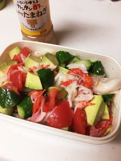 カニカマとアボカドのフレッシュマリネ-レシピのメイン写真