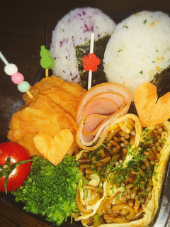 残り物をお弁当に!大磯屋焼そば卵焼き-レシピのメイン写真
