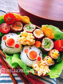 【キャラ弁】あんぱんまん風おにぎり-レシピのメイン写真