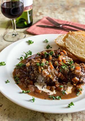 炊飯器で牛すね肉のミラノ風赤ワイン煮込み-レシピのメイン写真