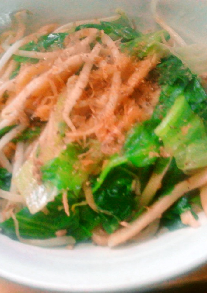 1人分　レタスともやしの焼きうどん-レシピのメイン写真