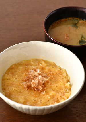 味噌玉の味噌汁＆バターたまごかけご飯-レシピのメイン写真