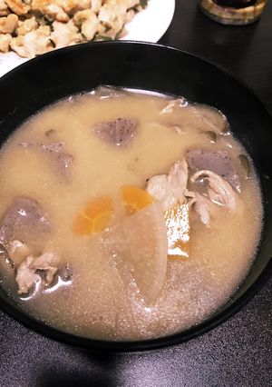 大学生が作る簡単豚汁-レシピのメイン写真