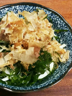 新玉ねぎと茎ワカメのポン酢がけ-レシピのメイン写真