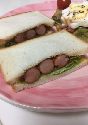 カリーブルストサンド-レシピのメイン写真