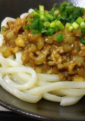 具材と絡めて☆濃厚まぜまぜカレーうどん-レシピのメイン写真