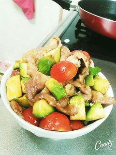 アボカドとトマトの豚肉丼-レシピのメイン写真