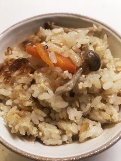 あご出汁でキノコの炊き込みご飯-レシピのメイン写真