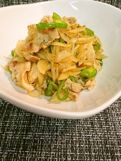 新たまと豚ばら肉の簡単炒め-レシピのメイン写真