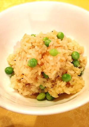 ふんわりバター風味♡春の洋風豆ごはん-レシピのメイン写真