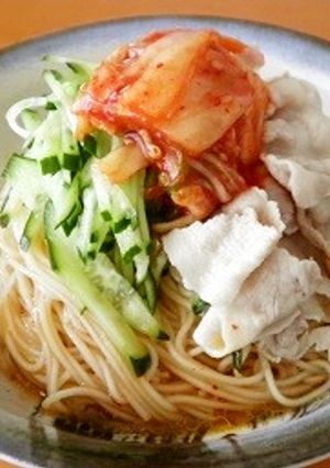 【キムチ鍋の素】ビビン麺風 和え麺♪-レシピのメイン写真
