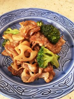 プルコギのタレ豚肉 蓮根ブロッコリー炒め-レシピのメイン写真