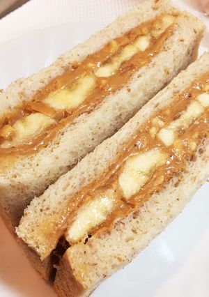 ＊私のバナナ＆ピーナッツバターサンド＊-レシピのメイン写真