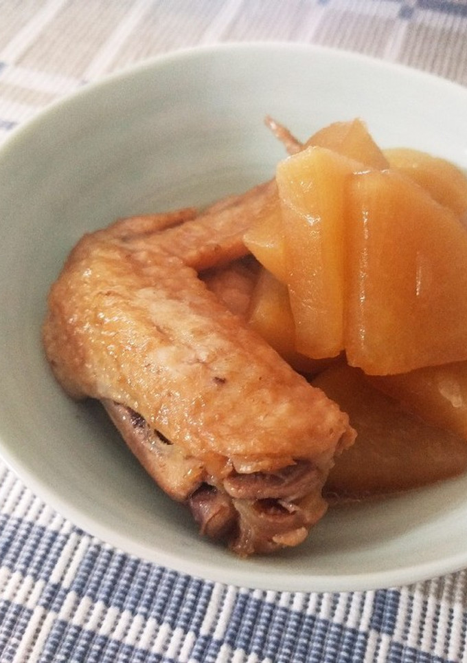 手羽先と大根の煮物☆大根はレンジで-レシピのメイン写真