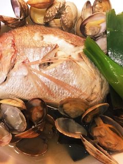 チダイ(稚鯛)とアサリの酒蒸し-レシピのメイン写真