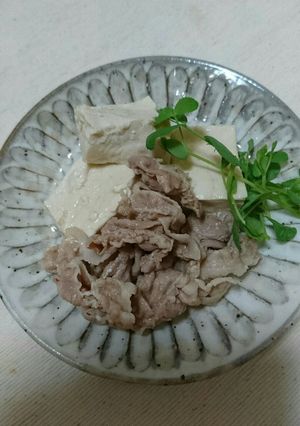 簡単で旨い！安い豚肉で肉豆腐！-レシピのメイン写真