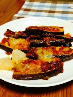 簡単~茄子のミートソースのせチーズ焼き~-レシピのメイン写真