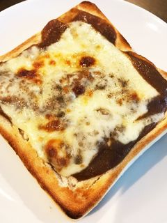チーズカレートースト-レシピのメイン写真