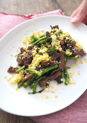 牛もも肉とクレソンのガーリック炒め-レシピのメイン写真